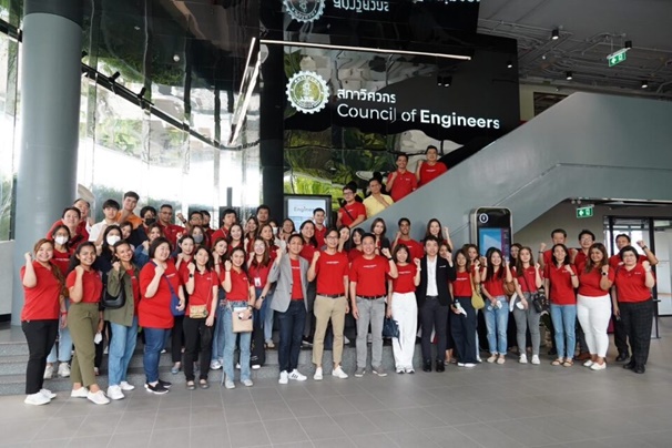 FPT ESG Champions organized the site visit to the Council of Engineers office building.